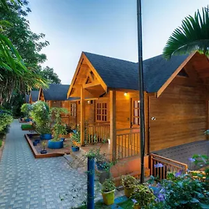 Eterno Camellia & Elettaria With Pool 4* Munnar