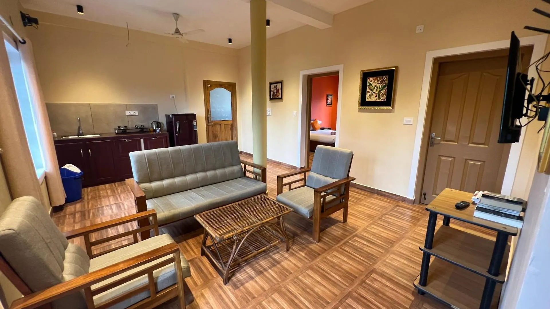 Munnar Blue Mist Bed & Breakfast