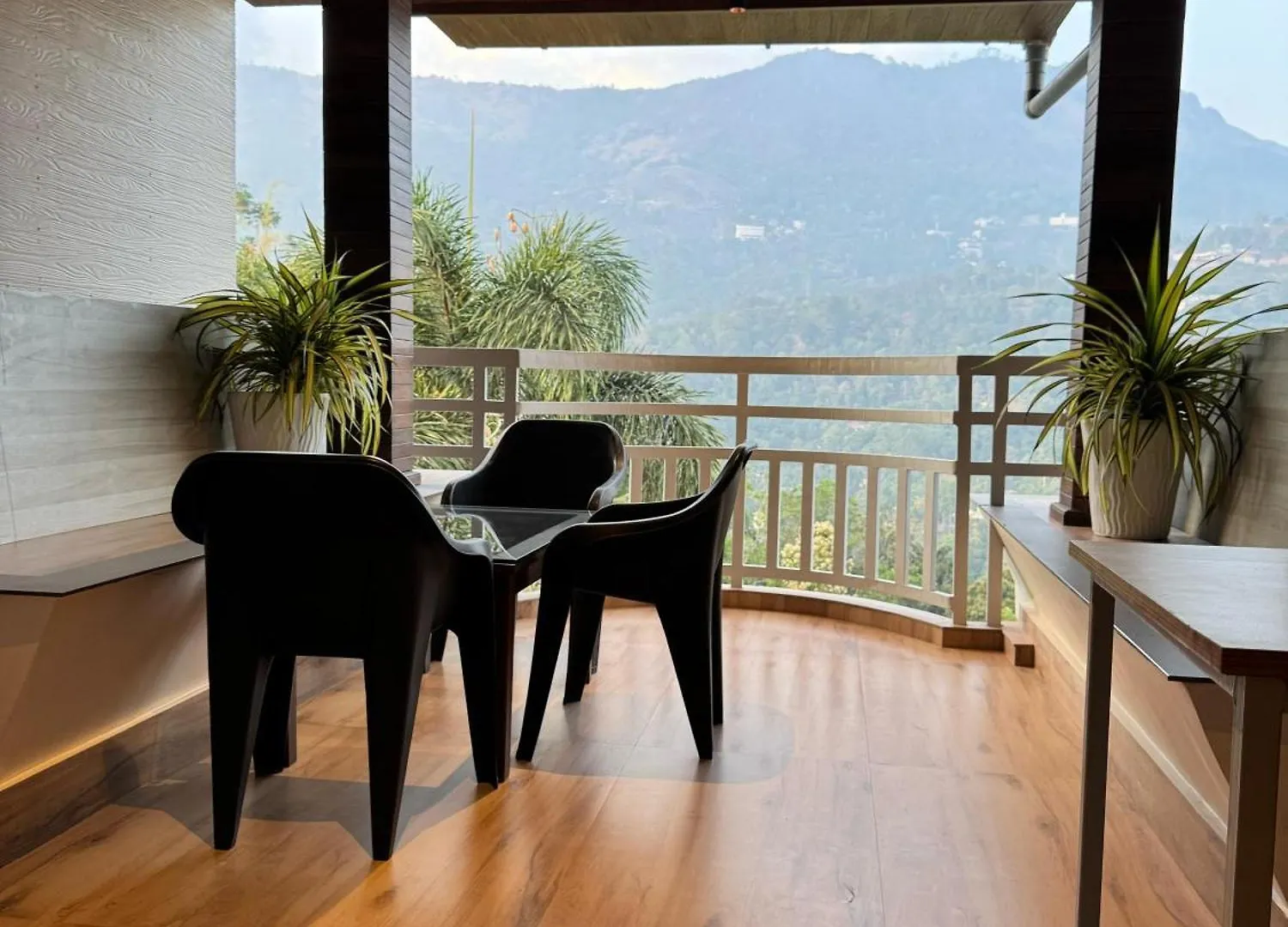 Munnar Blue Mist Bed & Breakfast