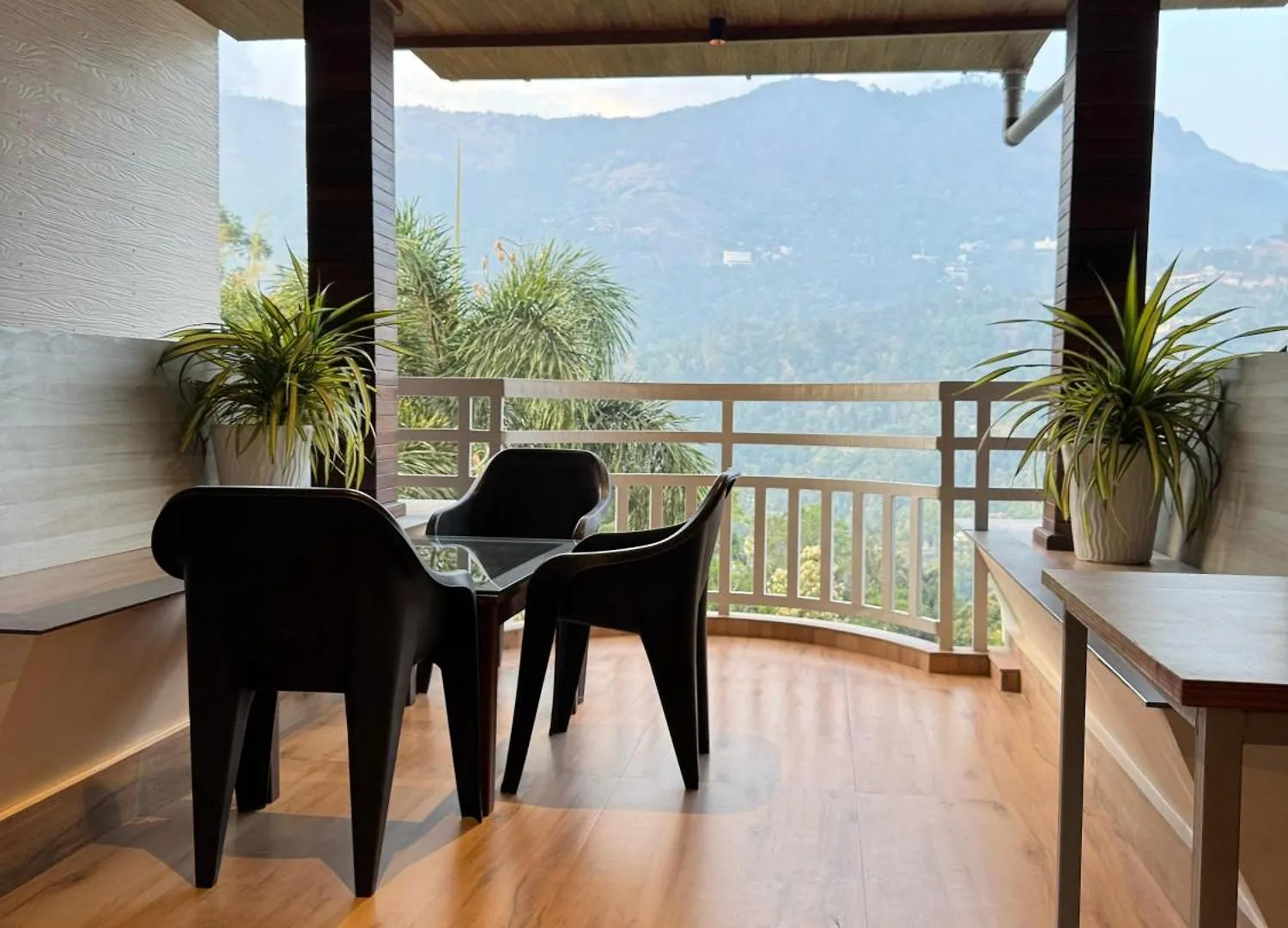 Munnar Blue Mist Bed & Breakfast