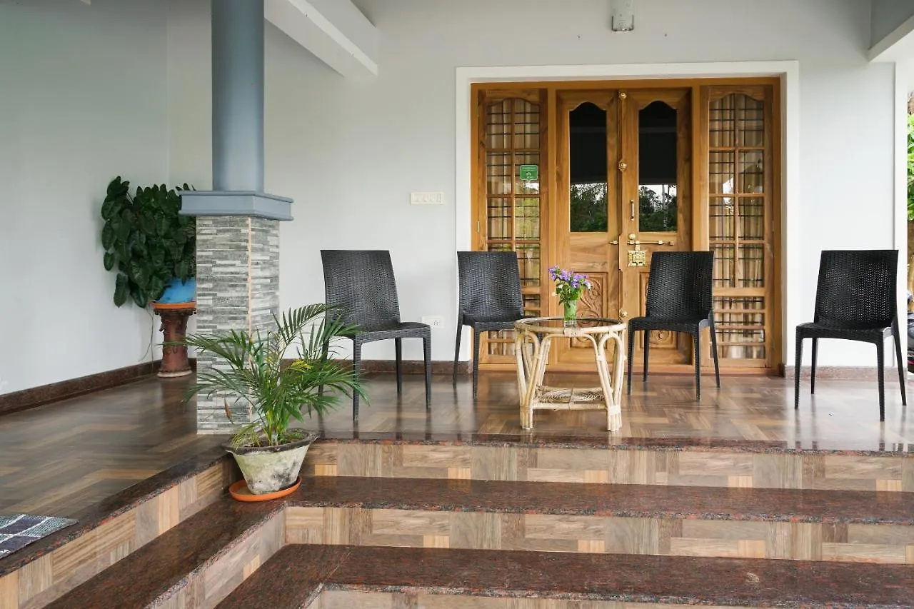 ***  Munnar Blue Mist Bed & Breakfast India