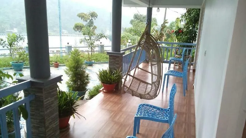 Munnar Blue Mist Bed & Breakfast 3*,  India